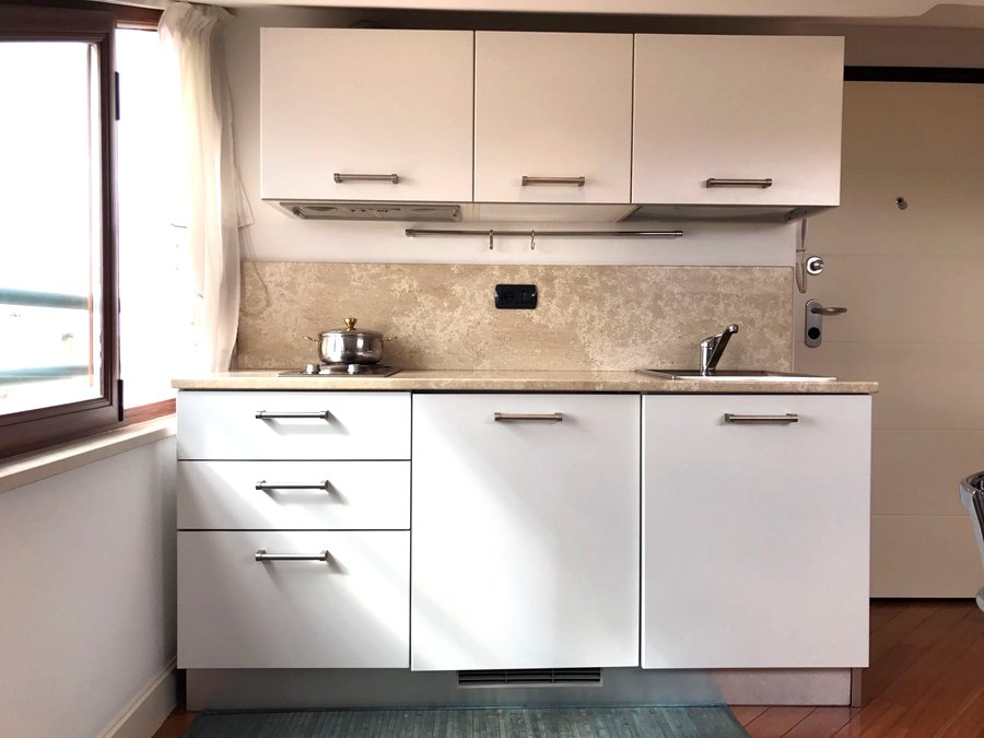 Cucina attrezzata